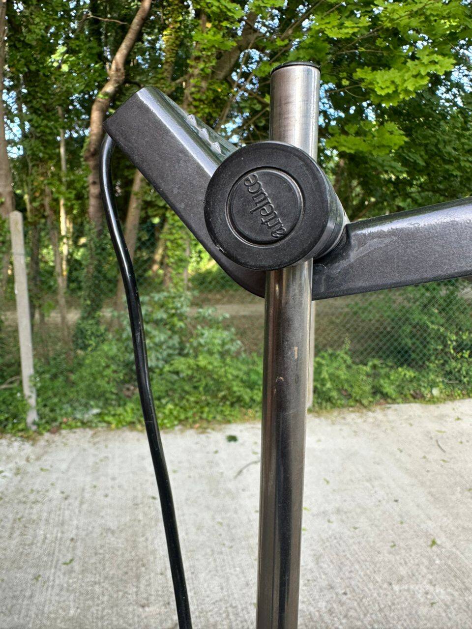 Italian floor lamp Bis black by Bruno Gecchelin for Arteluce 1975