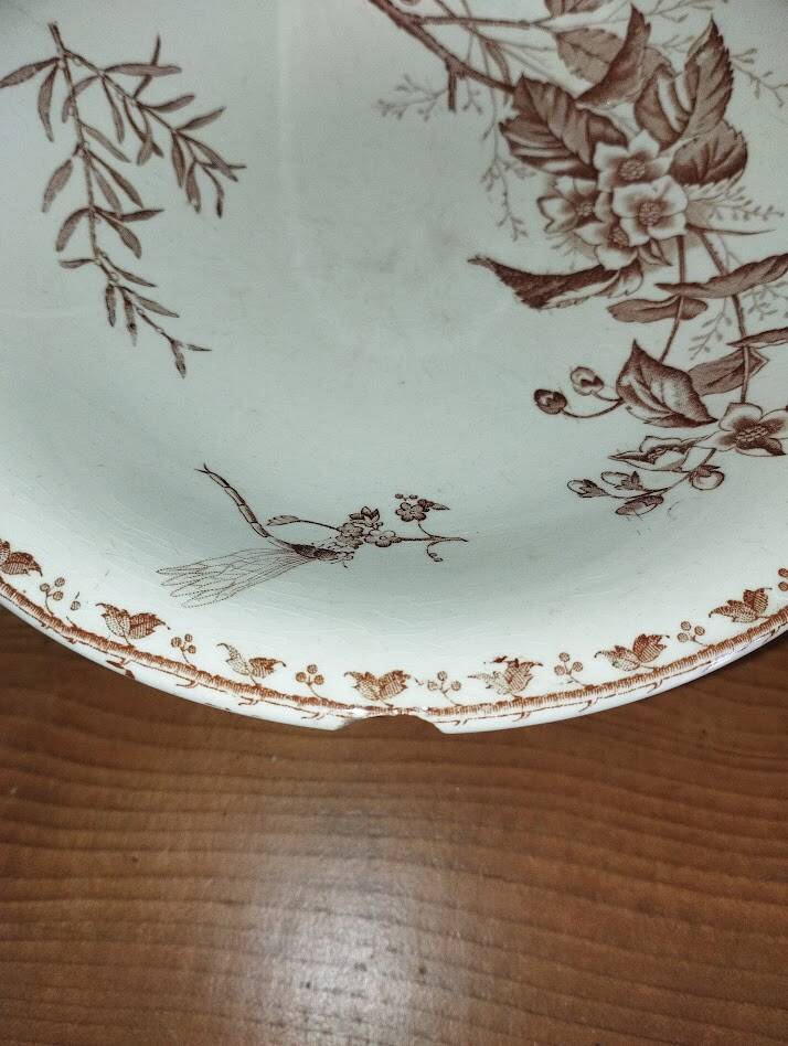 Tiered plates and compote dish