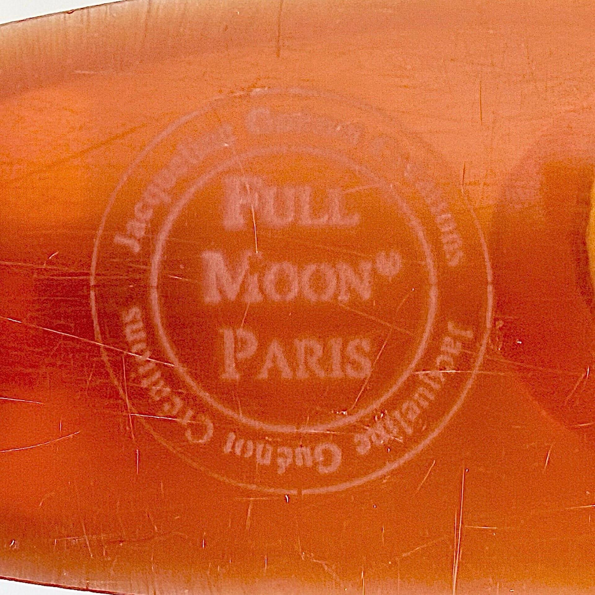 Translucent amber resin vase – Jacqueline Guénot, Full Moon® Paris