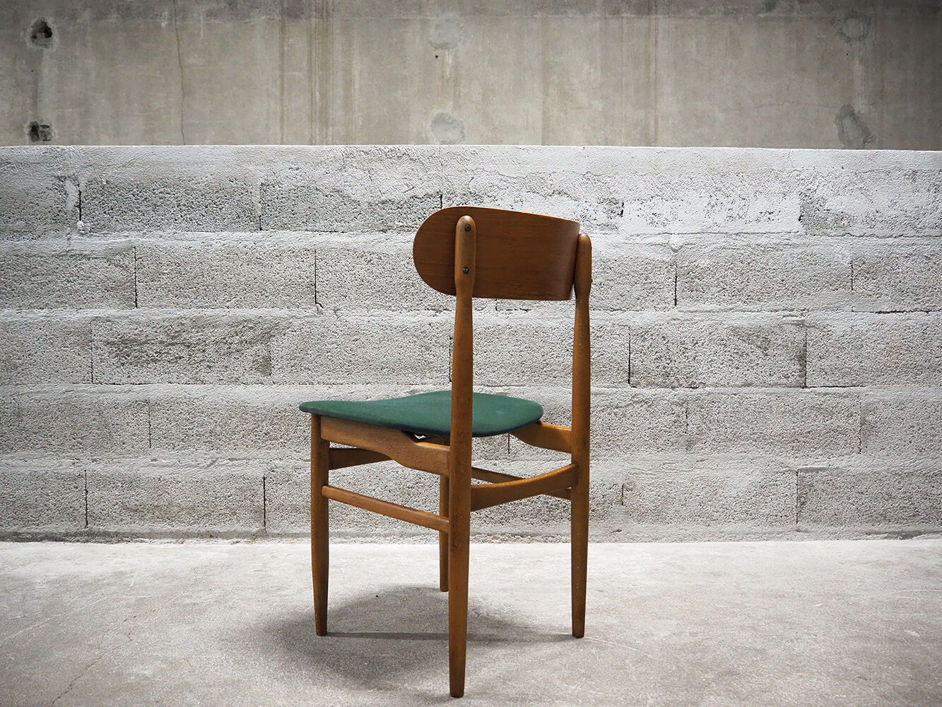 Set of two vintage chairs Gessef Consorzio Sedie Friuli, 60s