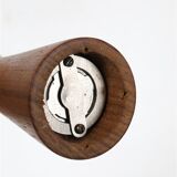 Danish teak pepper mill / crusher / 1960s / Mid-Century Modern Design