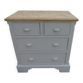 Commode anglaise de belle facture sublimée en gris perle.