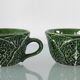 Paire de tasses en barbotine "Feuille de chou" - Caldas da Rainha
