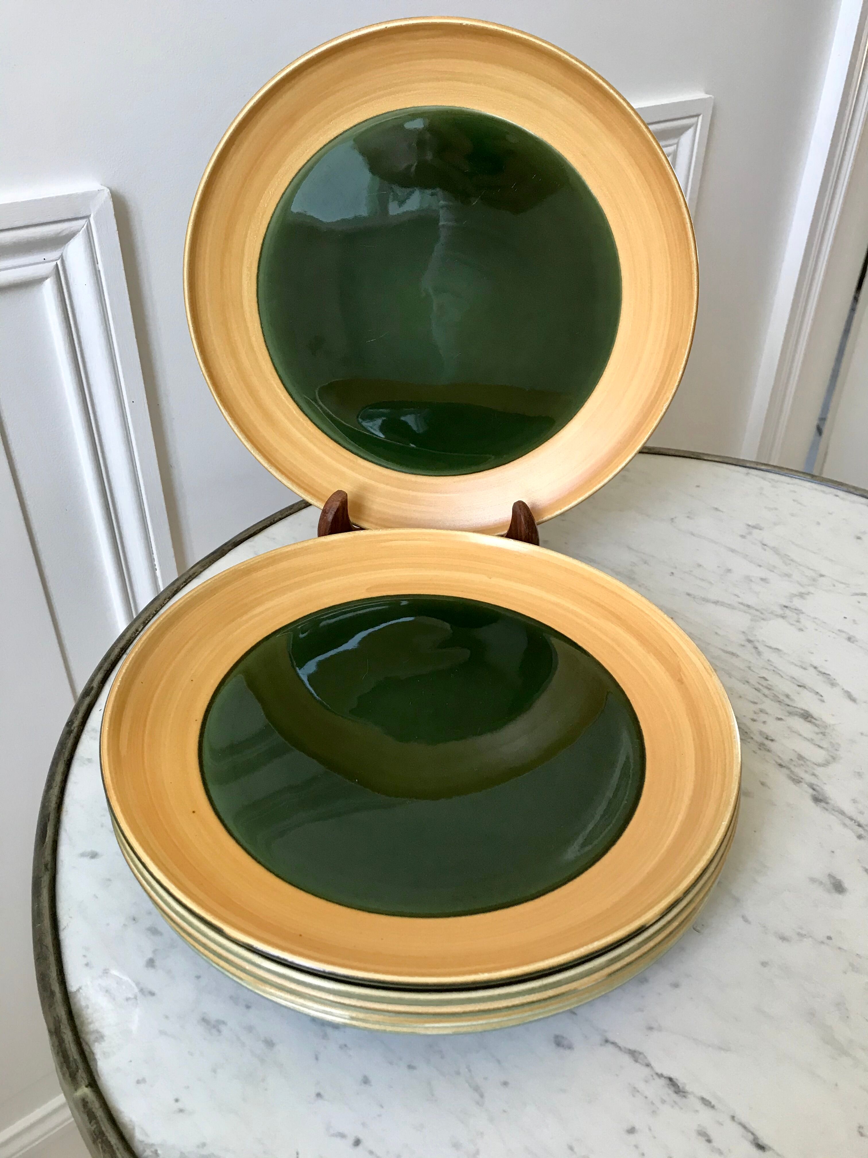 Set of 6 flat plates in green enamel ceramic salins model "capvern" years 60-70