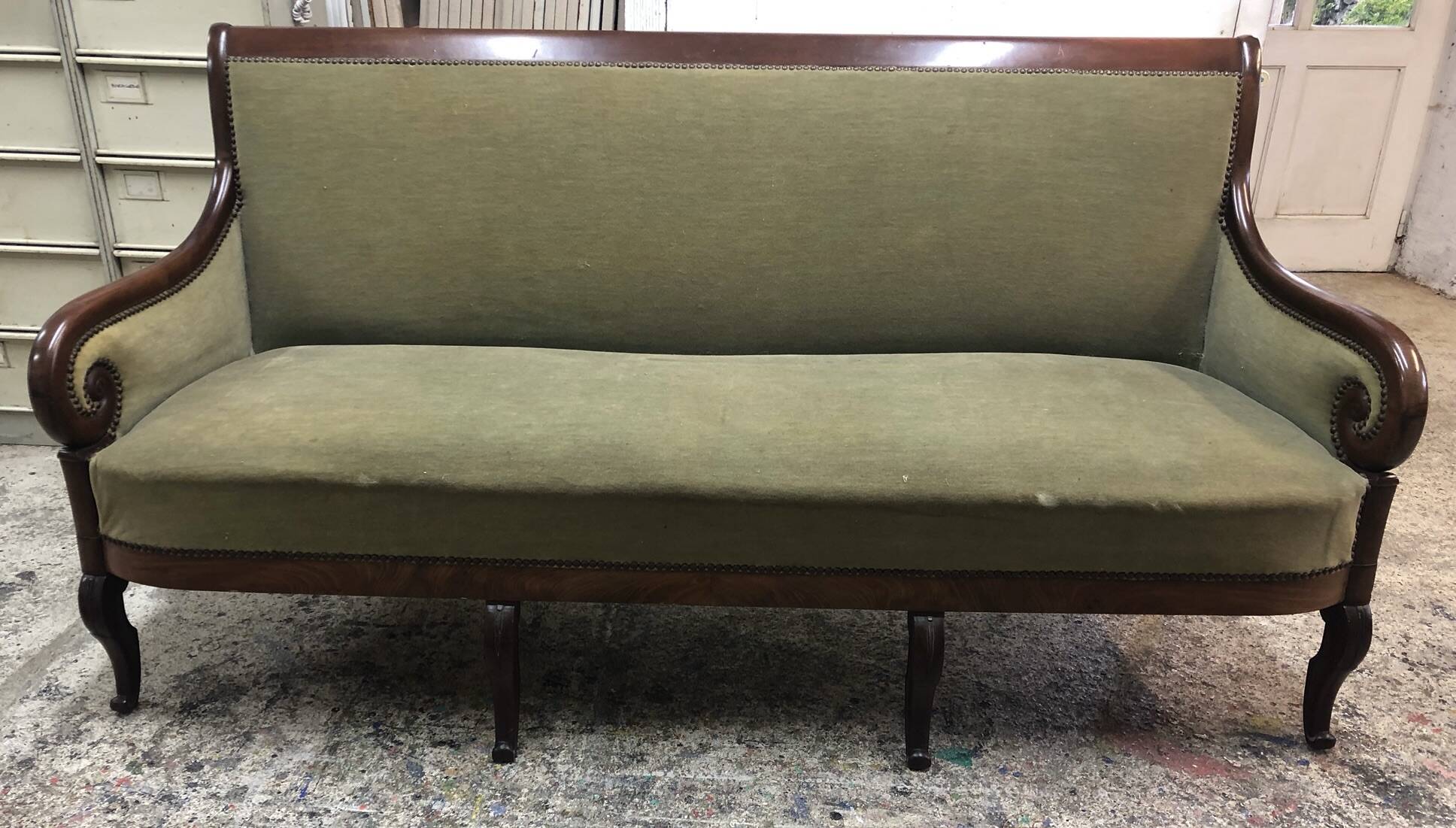 Mahogany bench from the Restoration period