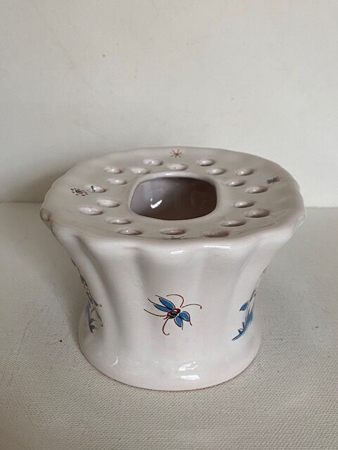 Vasque Pique Flowers Ceramic decoration decor Moustiers G. F.