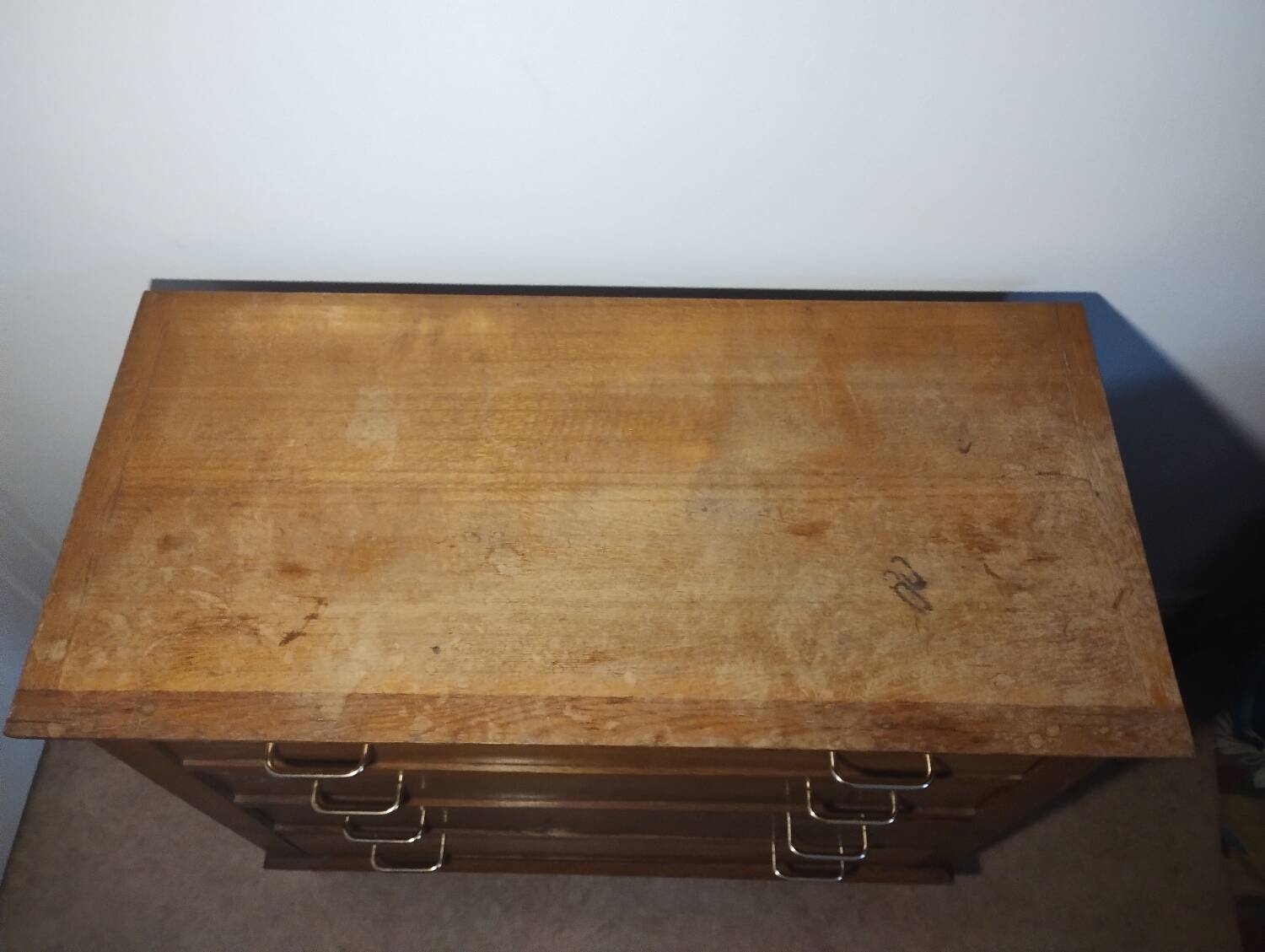 Vintage chest of drawers