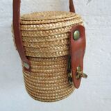 Curist glass - Vichy- and its straw basket