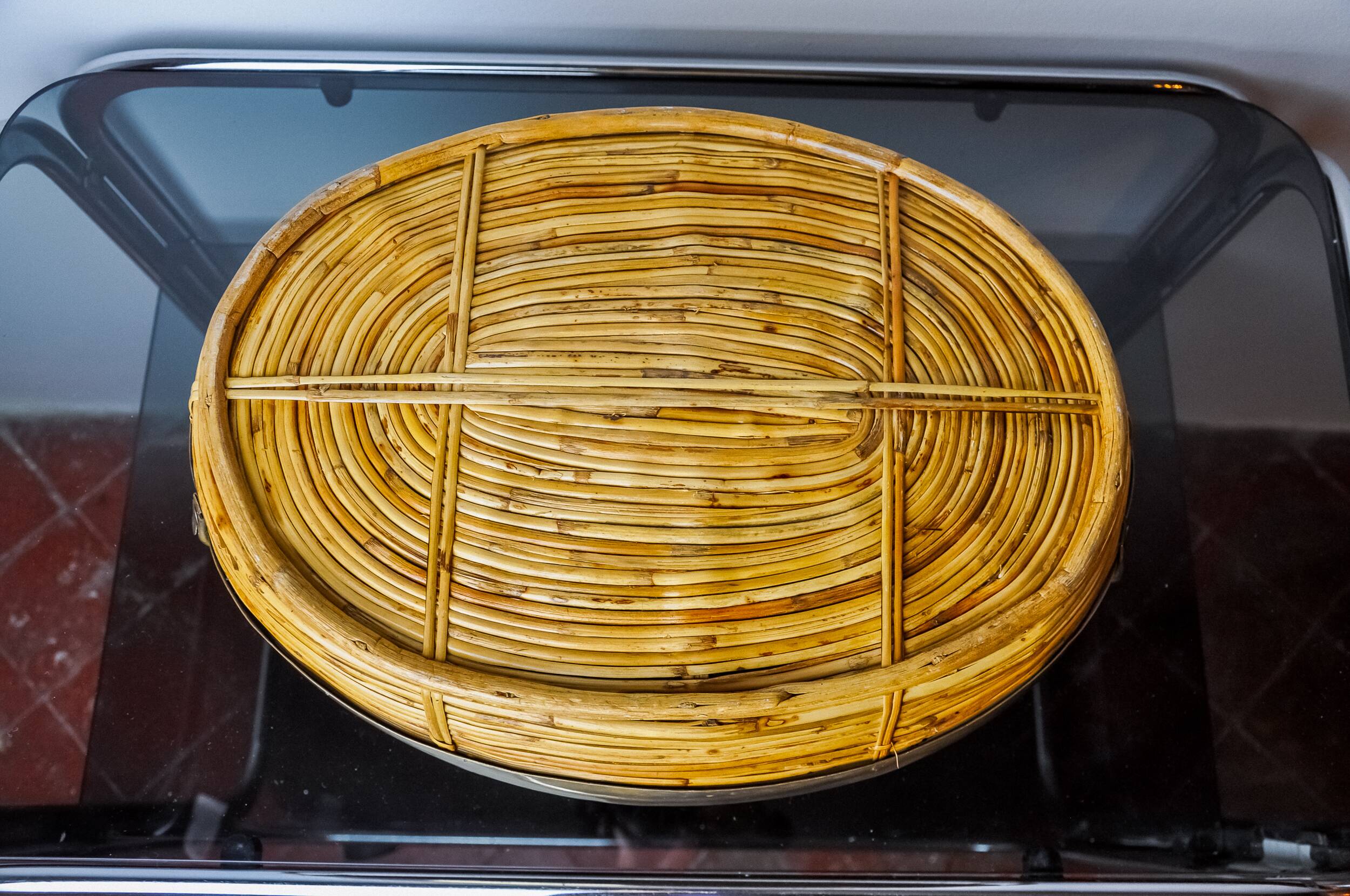 Rattan and brass tray, Italy, 1970
