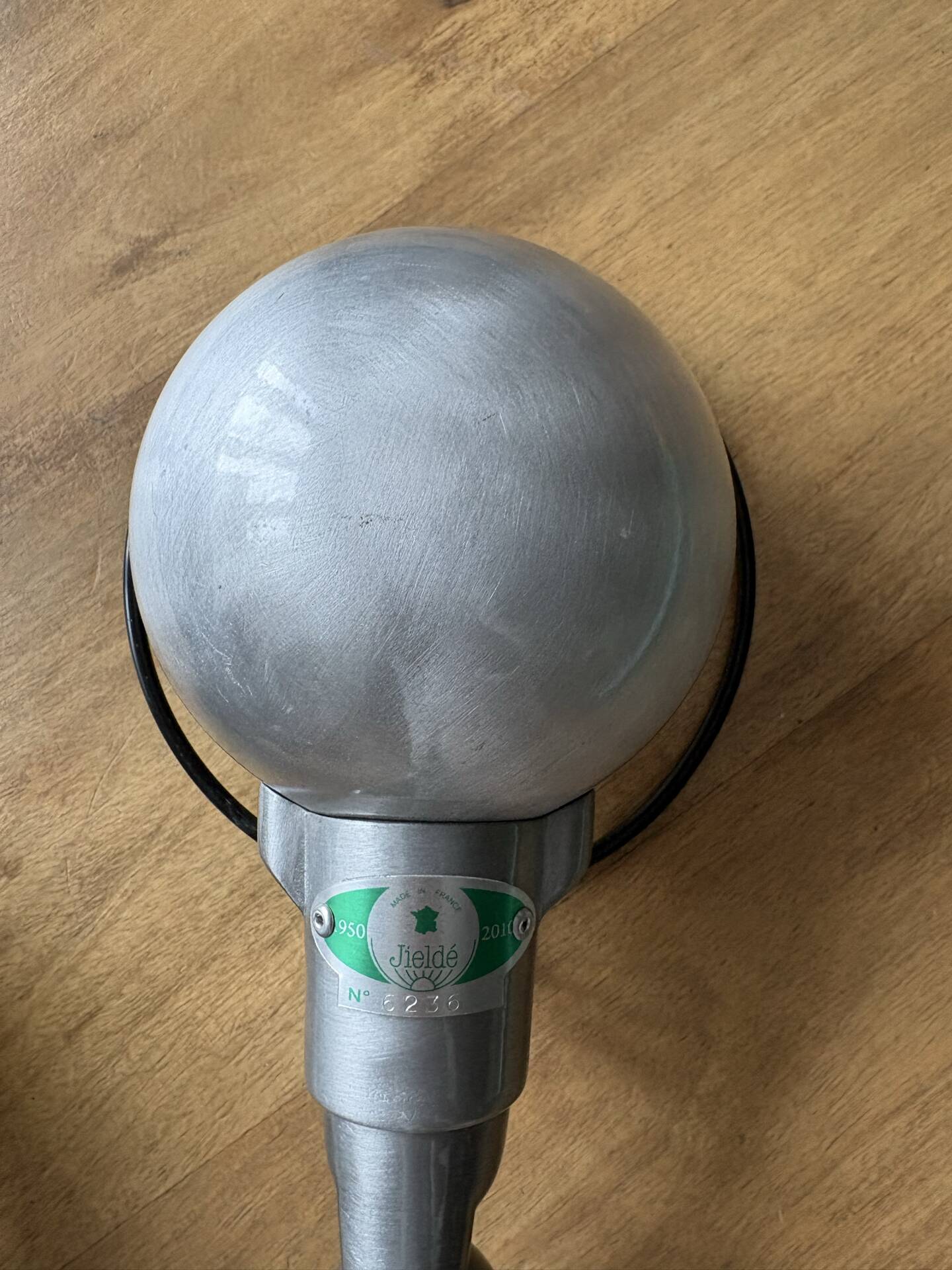 Lampe Jieldé Signal Édition Limitée 60 ans – Acier Brossé – N°6236