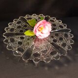 Presentation dish on glass foot