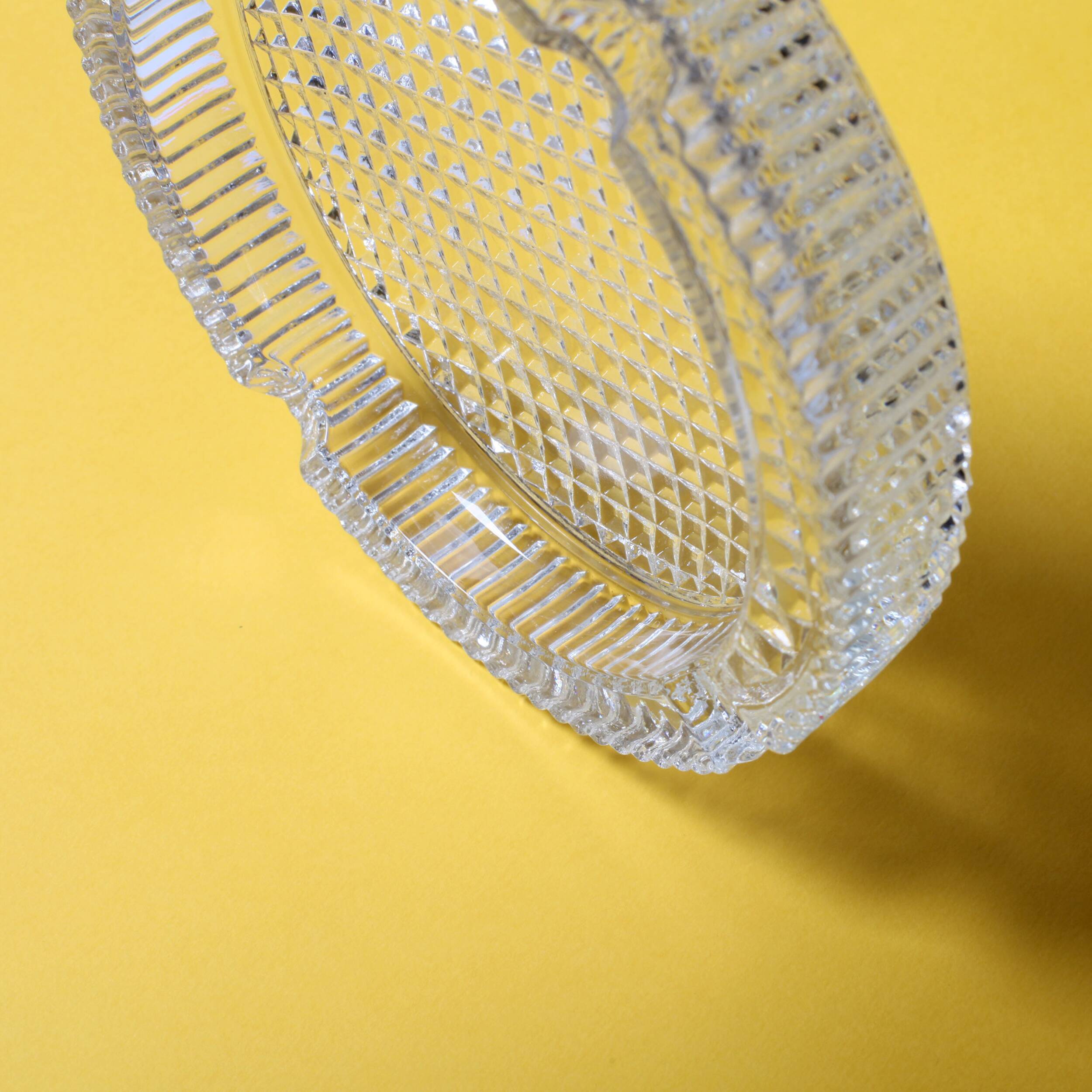 Crystal Glass Ashtray, Mid-Century Round Ashtray / Italy / 1960s
