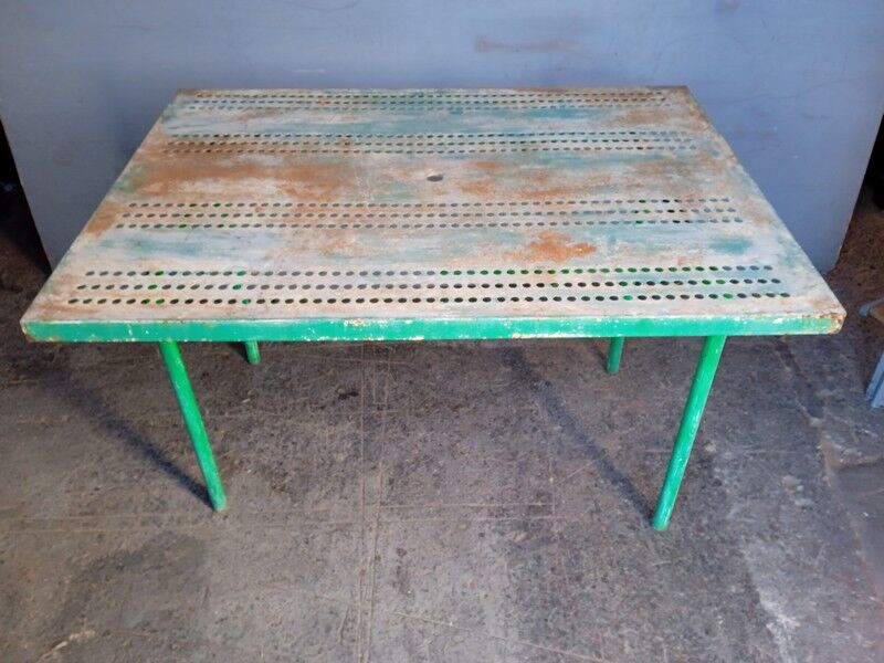 Table metal garden perforated sheet ep 1950