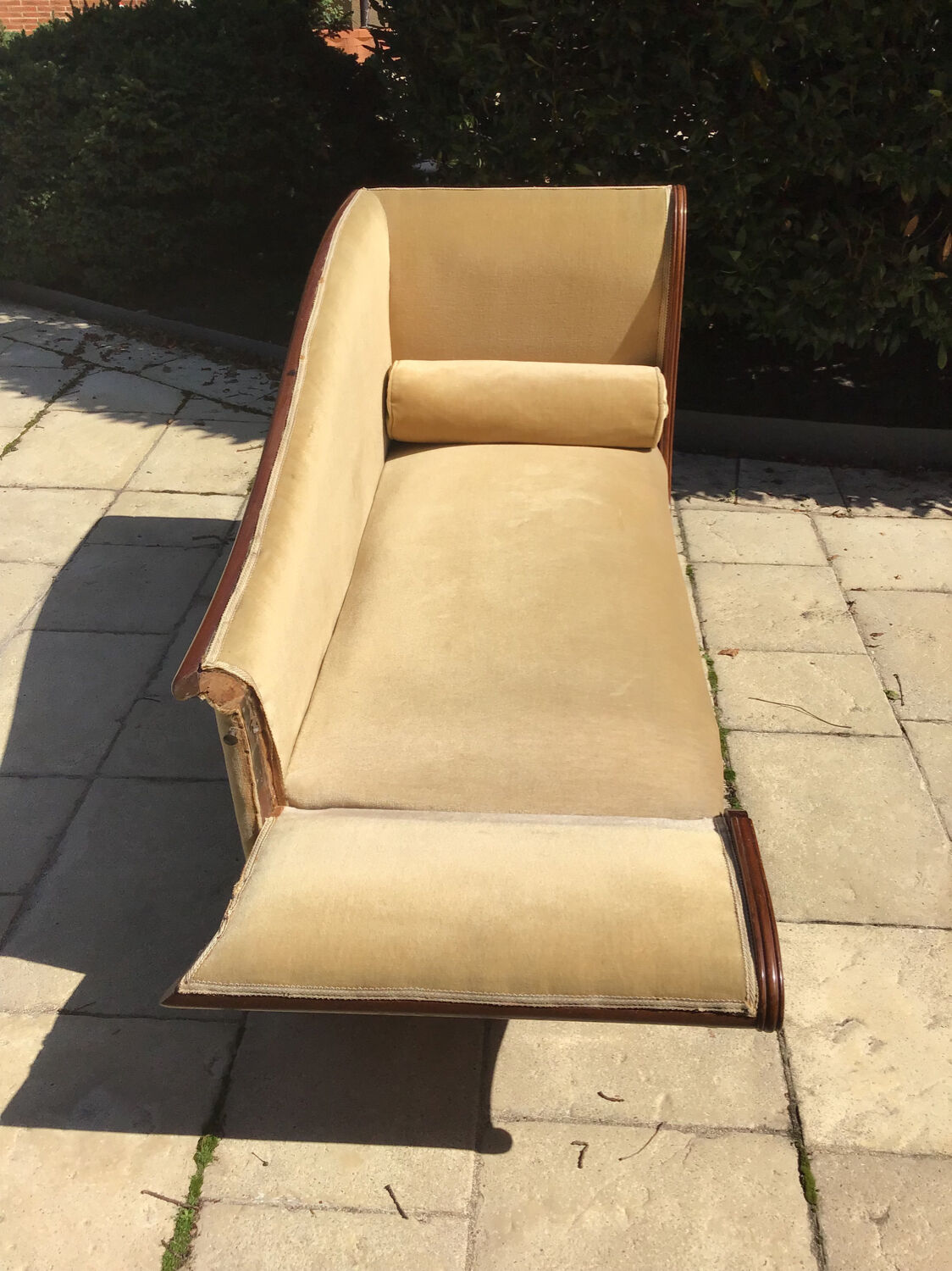 19th century chaise longue