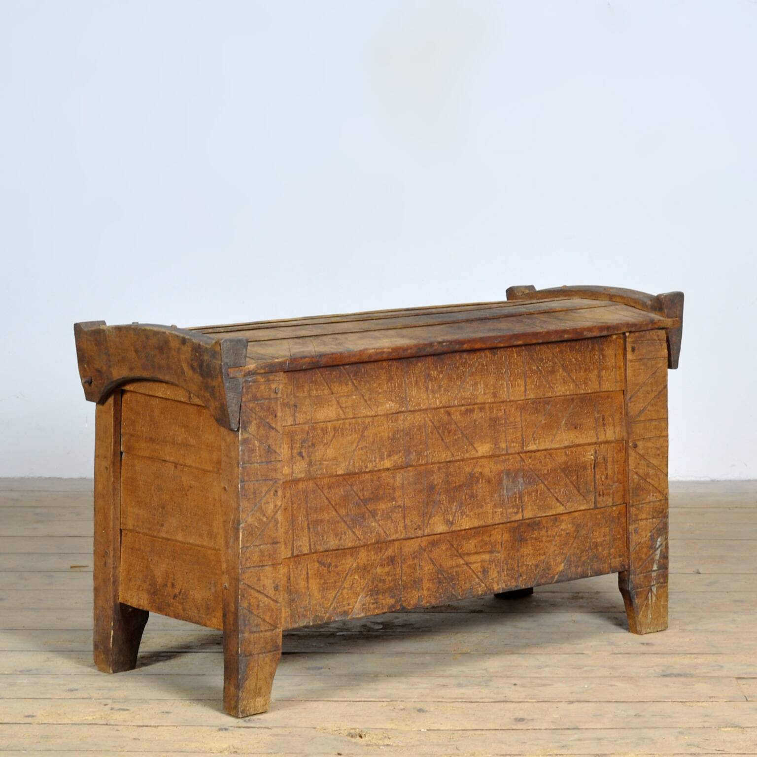 Antique shepherd’s chest, 1850s
