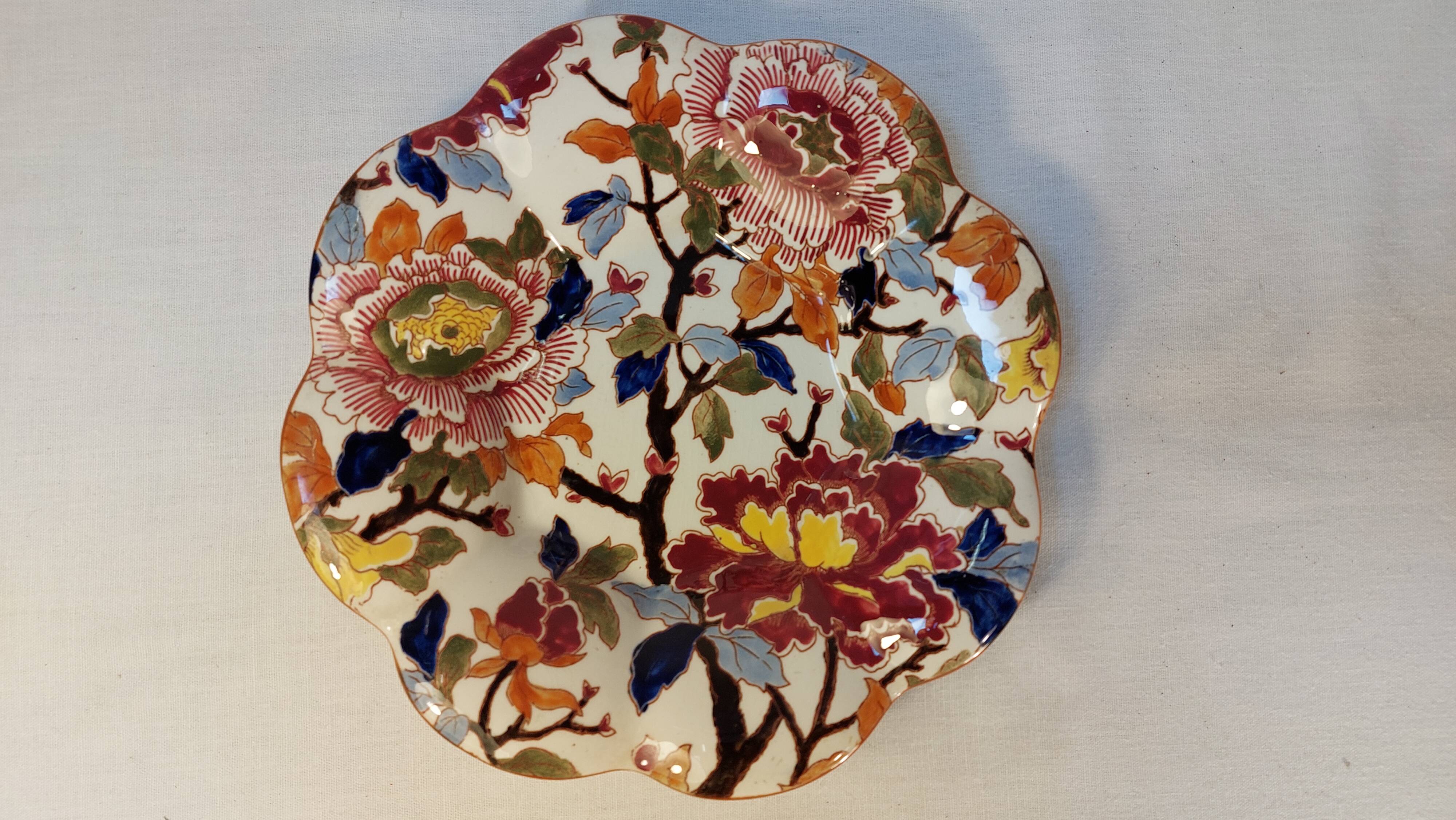 Hollow plate Gien floral decoration Peony