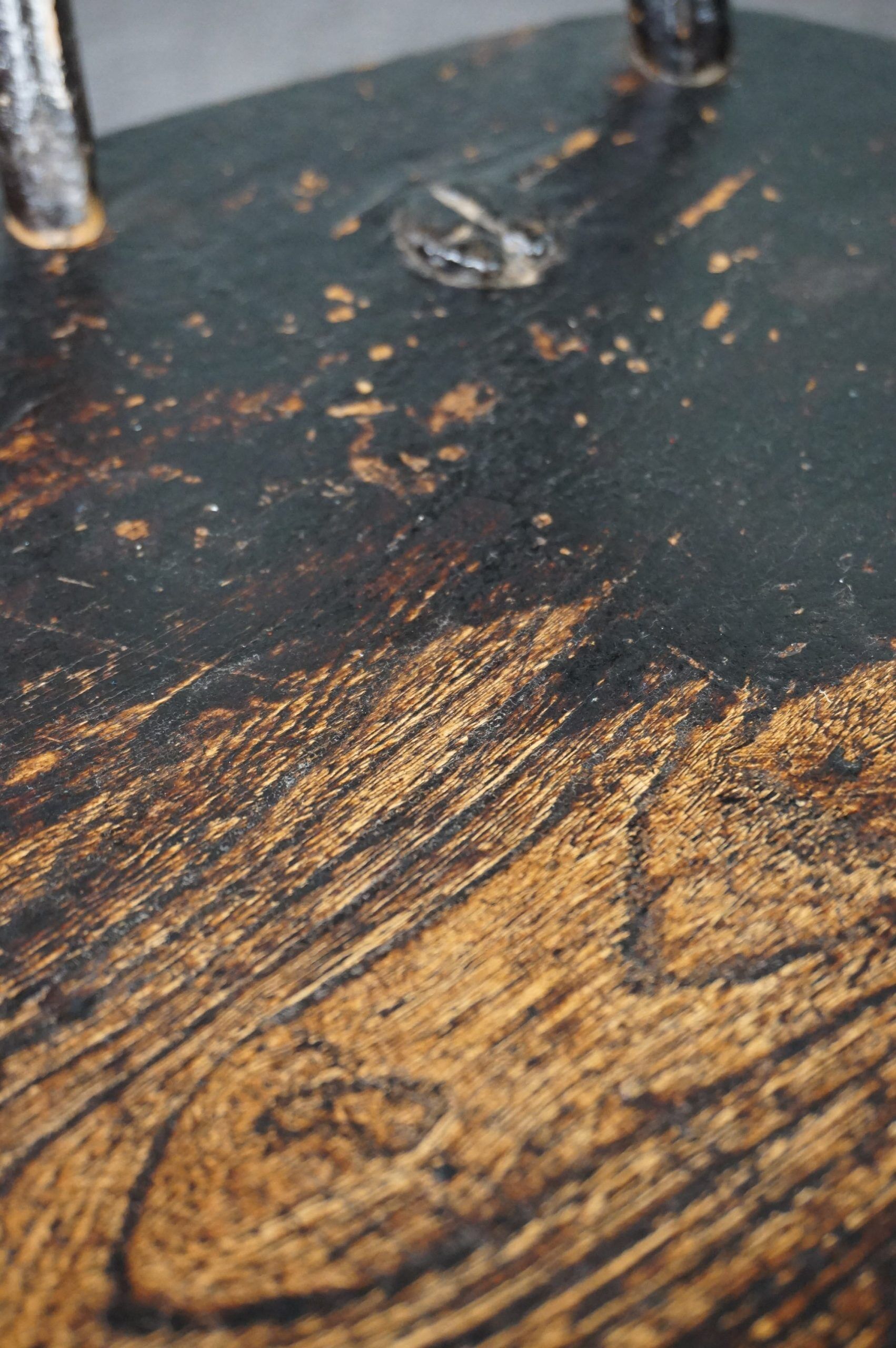 Chair with armrests mid-eighteenth century