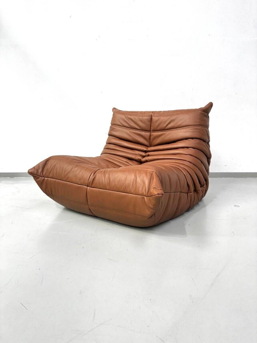 Togo lounge chair in dark cognac leather attributed to Michel Ducaroy for Ligne Roset