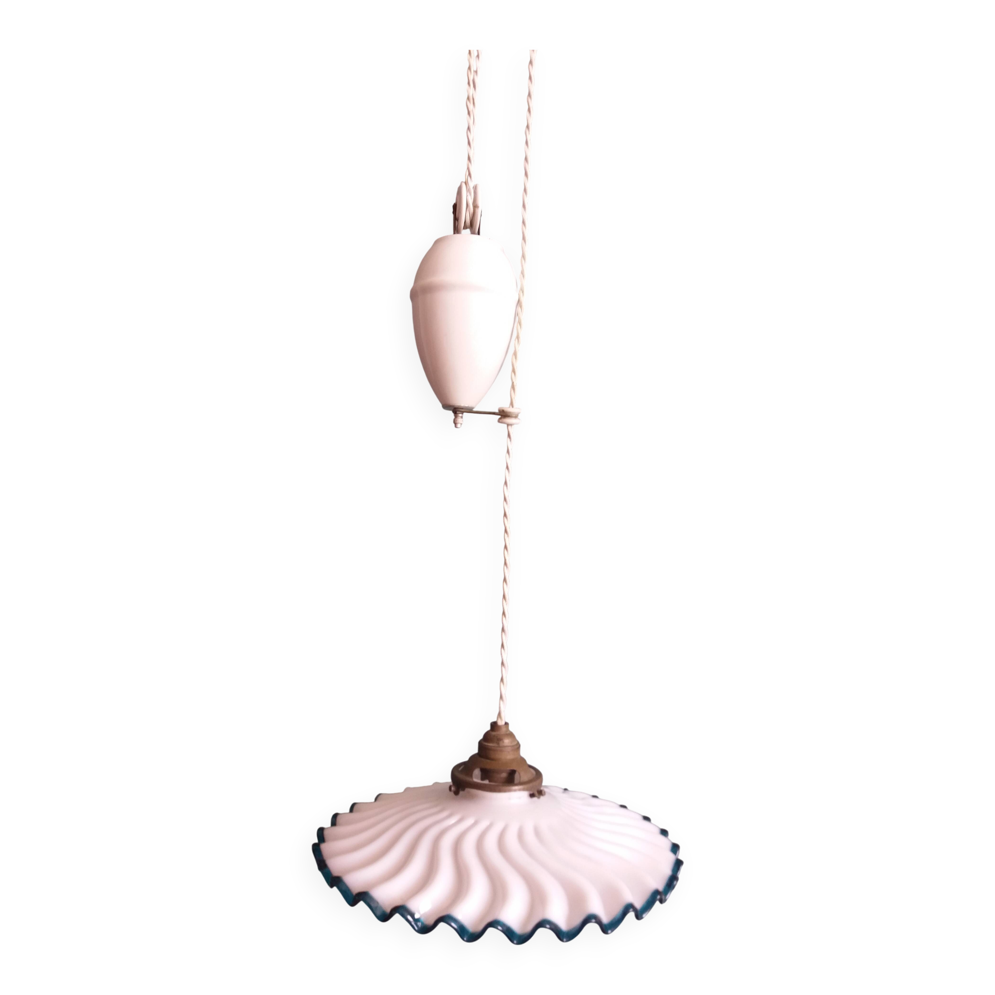 Adjustable "rise and fall" suspension, opaline and porcelain rise and fall