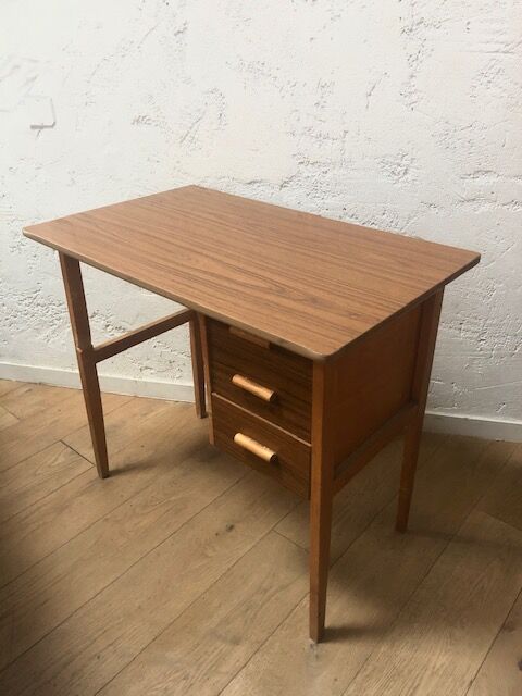 Vintage child office