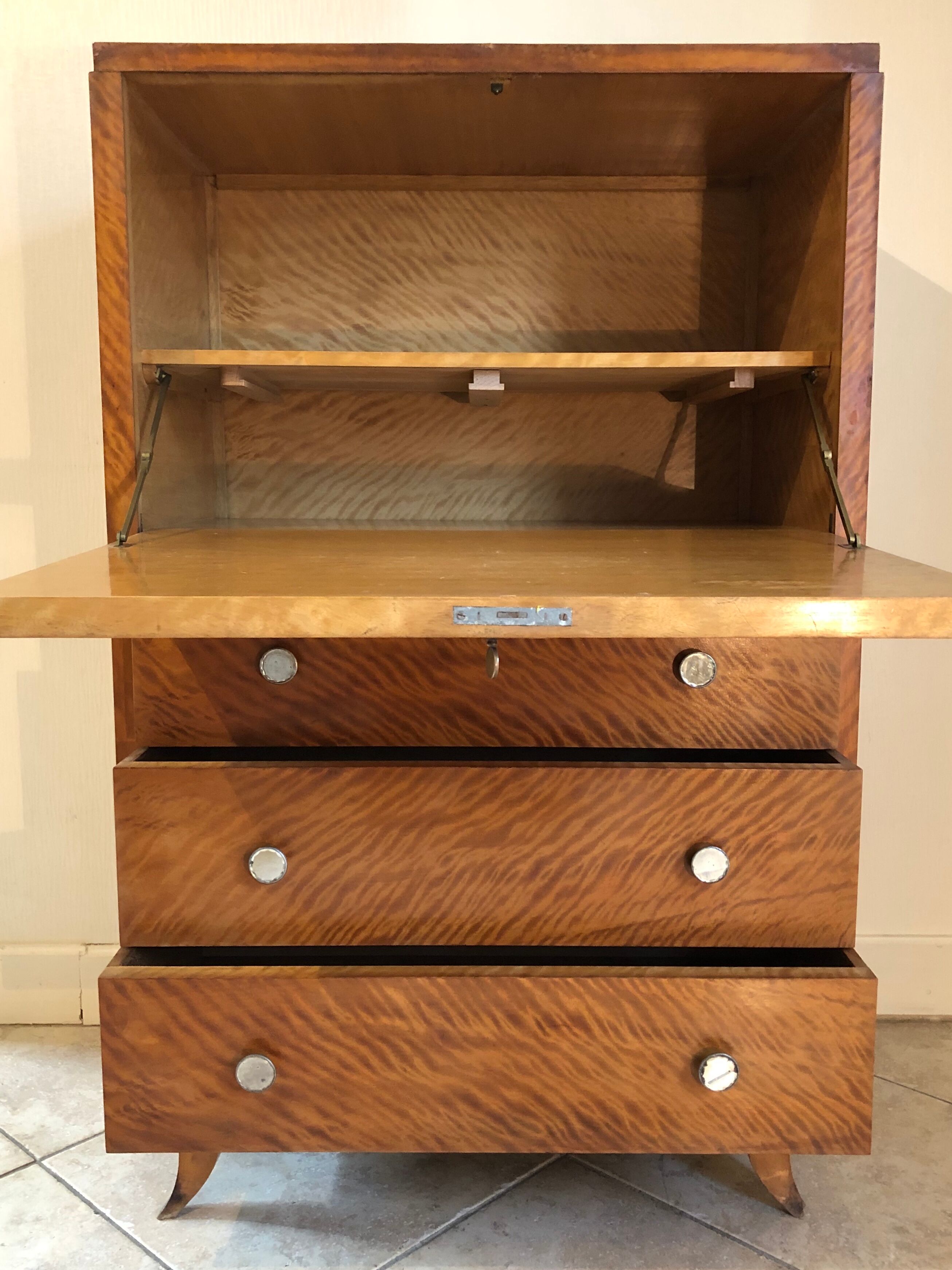 Storage unit art deco style in burled satinwood