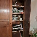 Bordeaux castle cabinet in walnut with gendarme hat