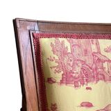 Fauteuil cabriolet style Louis XVI en toile de Jouy jaune et rouge, France