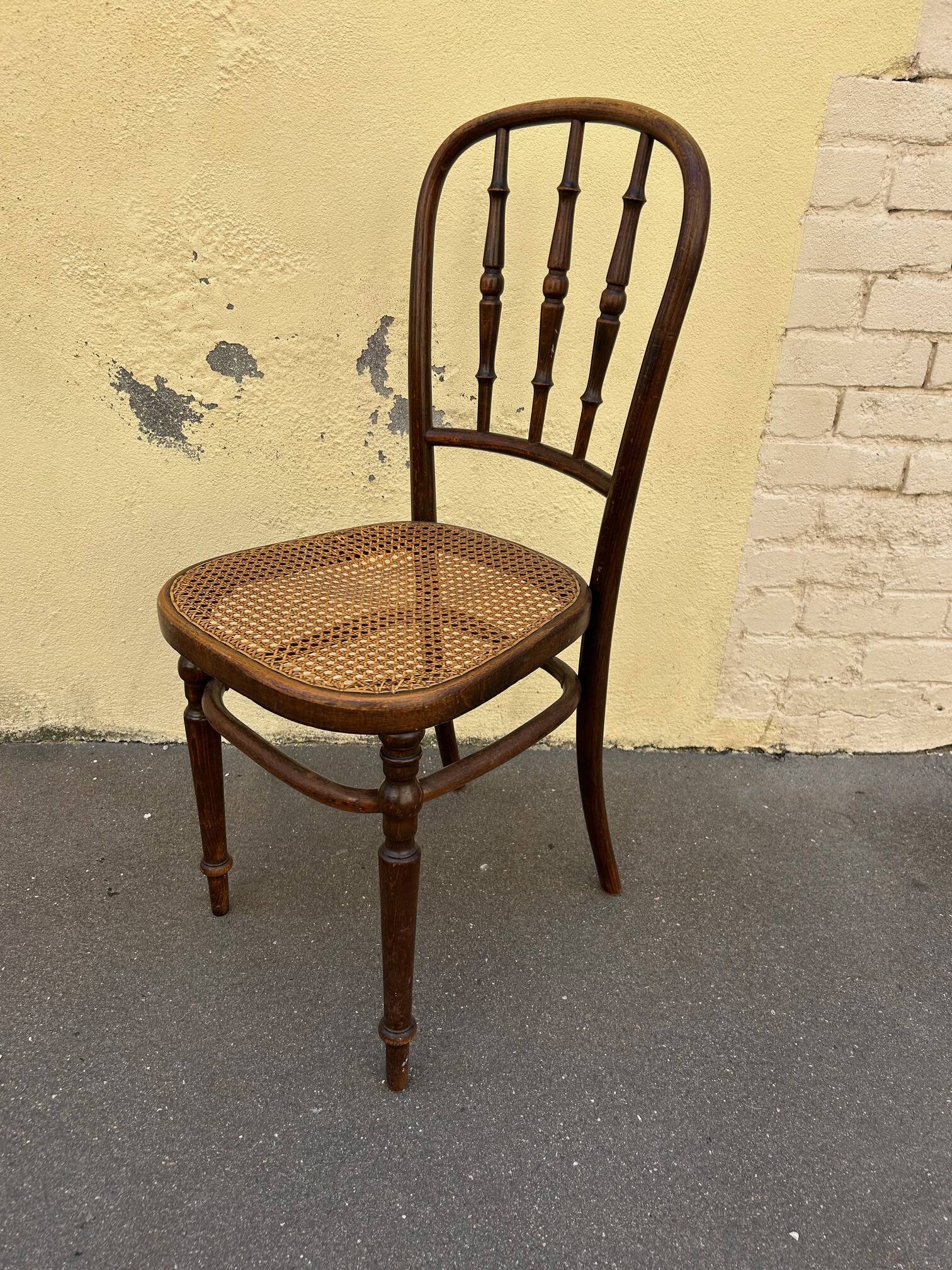 Fischel bentwood cane chair