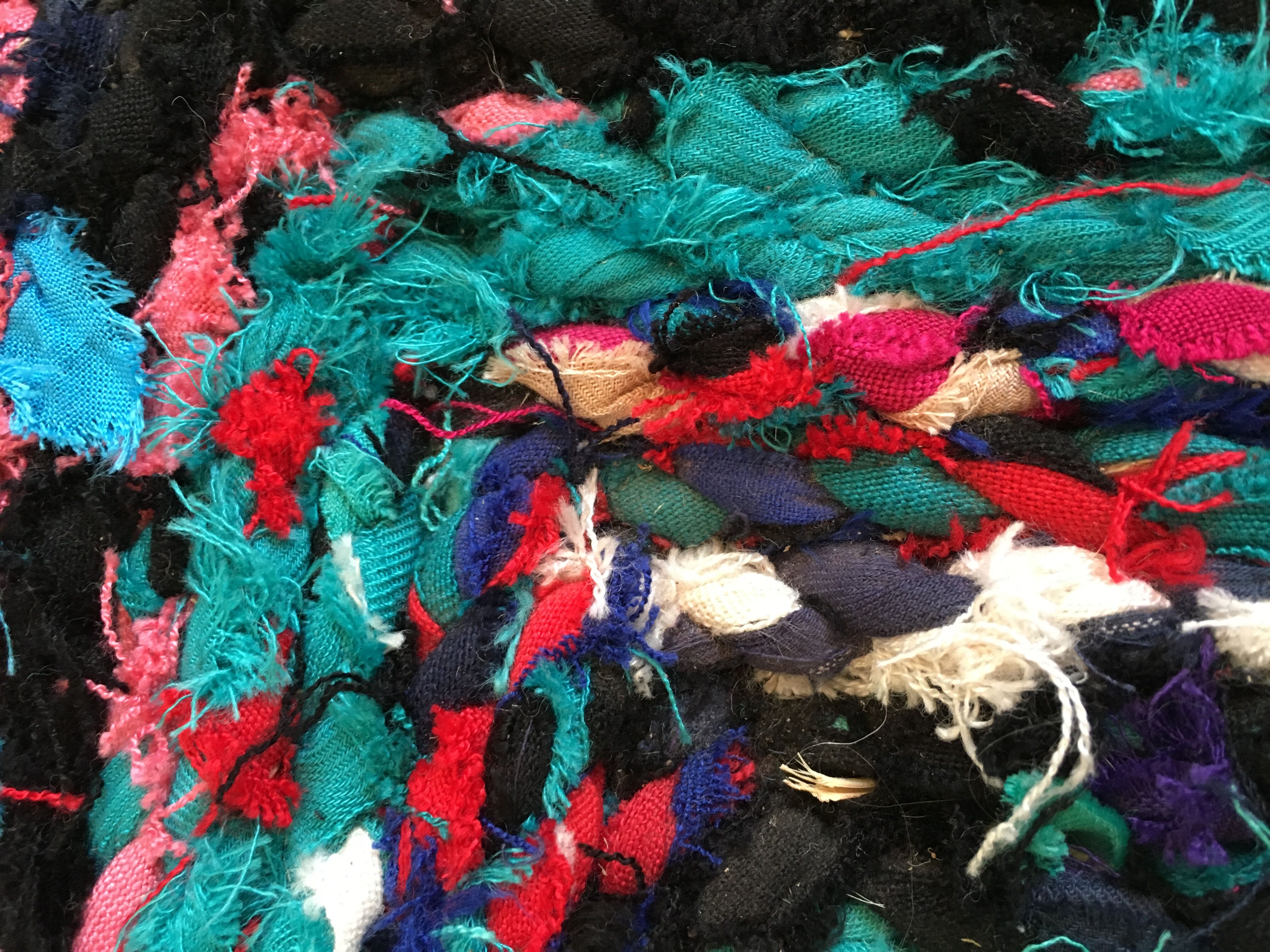 Stool Moroccan boucherouite colored