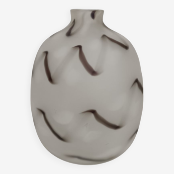 Vase boule vintage en verre poli blanc / gris / noir