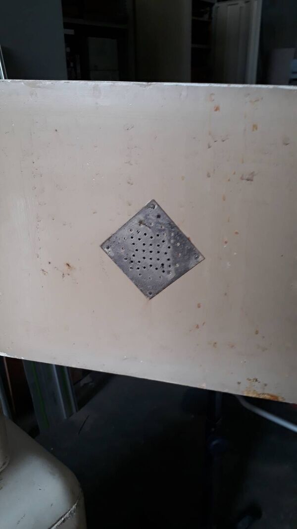 Buffet mado entièrement restauré