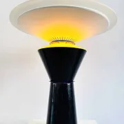 Lampe de table Giada par Pier Giuseppe Ramella pour Arteluce, Italie, 1989