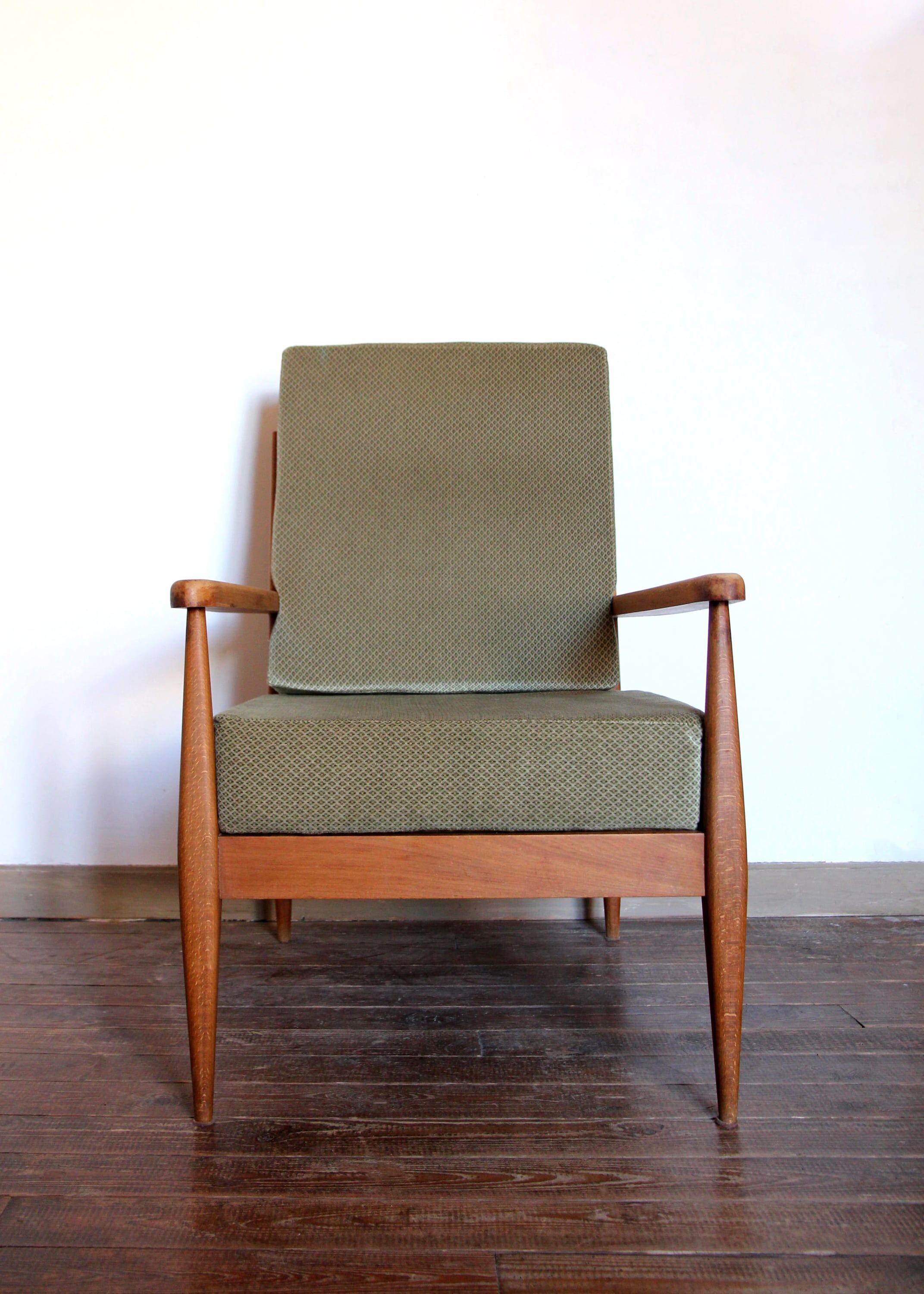 Paire de fauteuils scandinaves