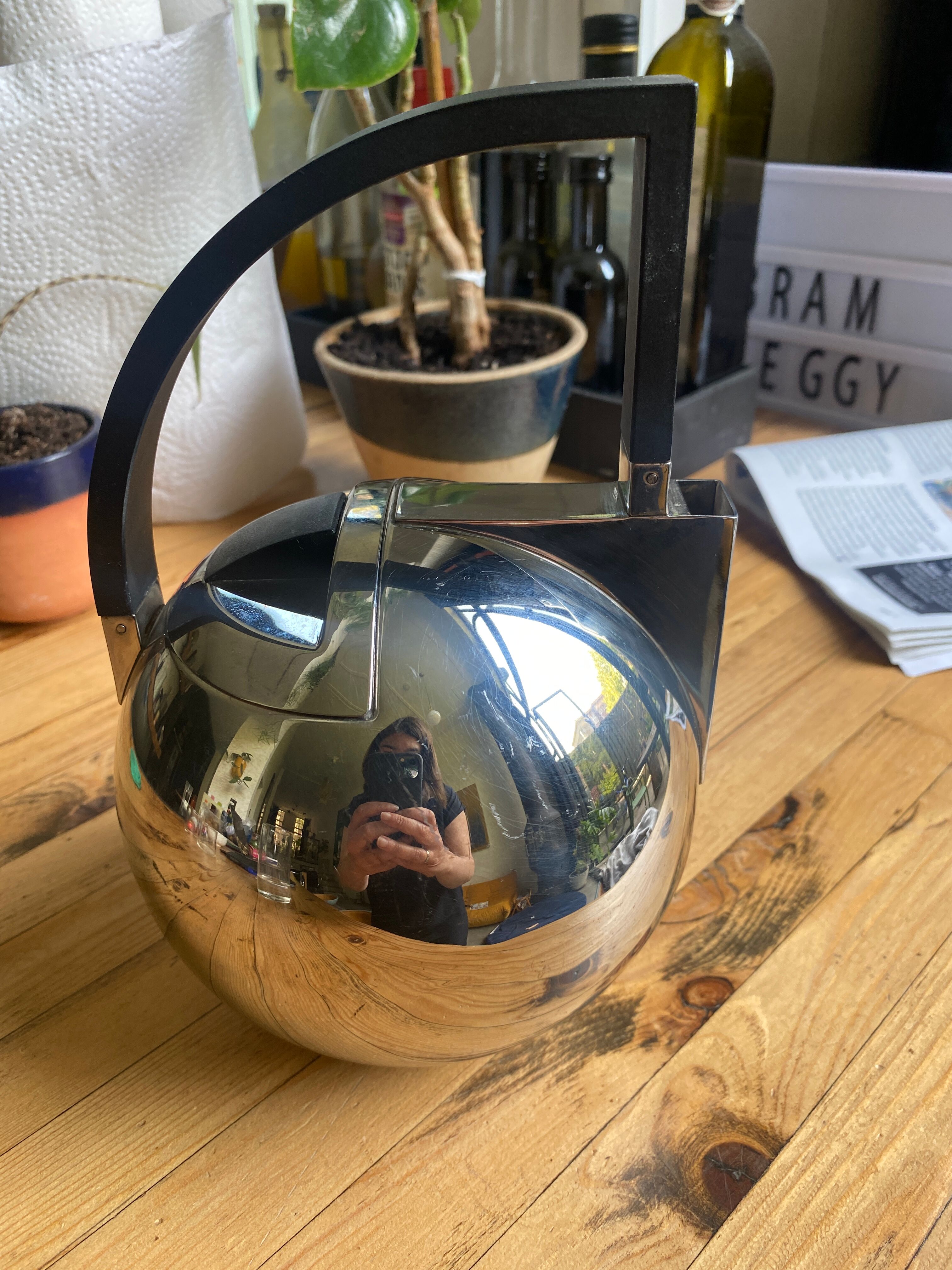 Oliver Hemming Teapot stainless steel Nio