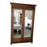 Armoire ancienne en bois massif