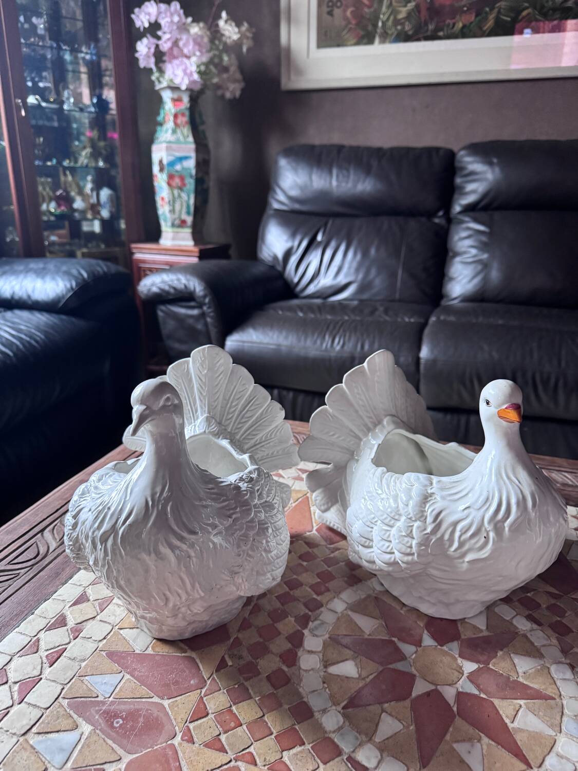 Pair of vintage Regency Italian Dove plant pots