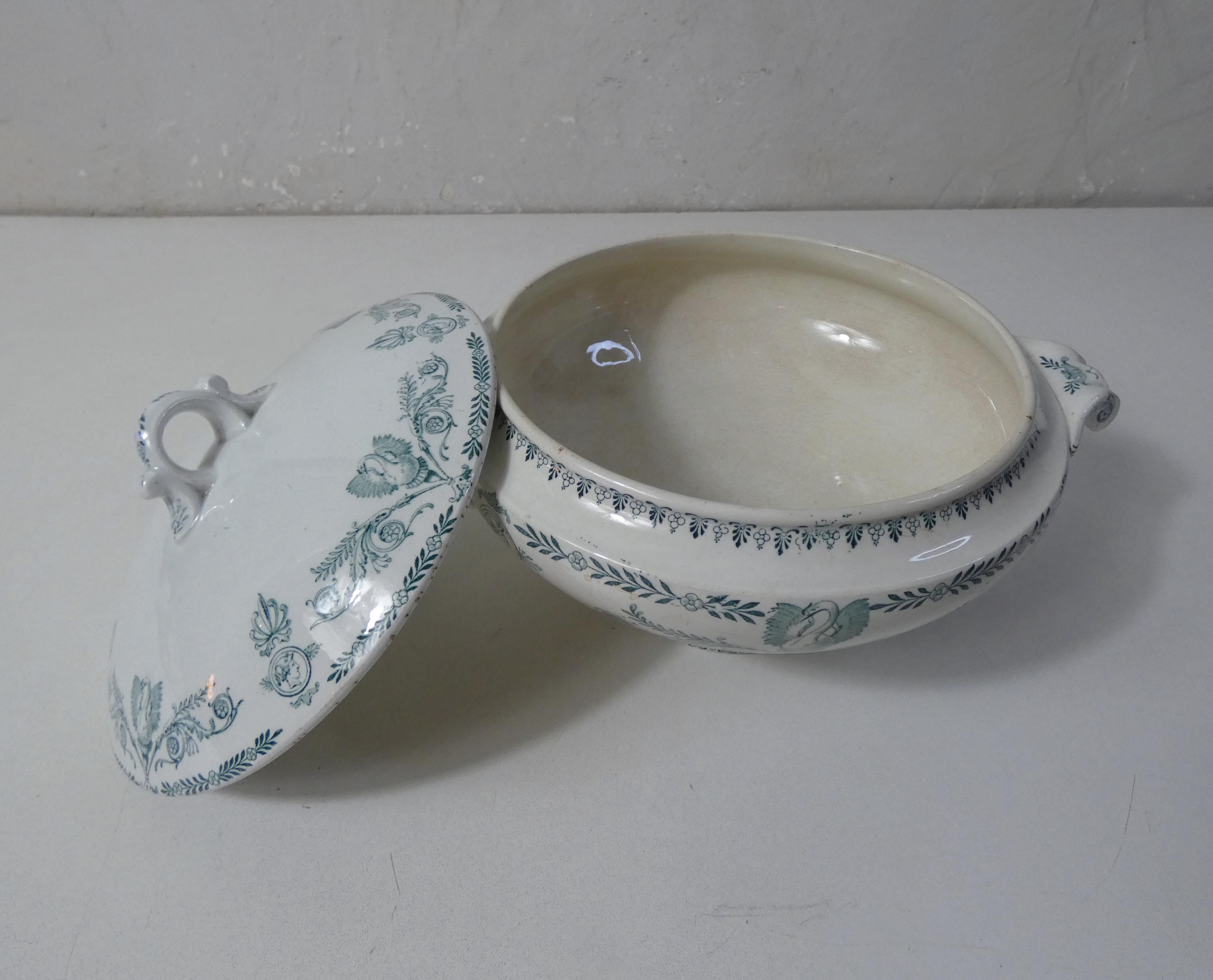 iron earth tureen compiegne