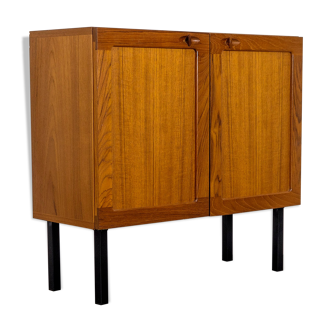 Danish teak cabinet by H.W. Klein for Bramin, 1960s