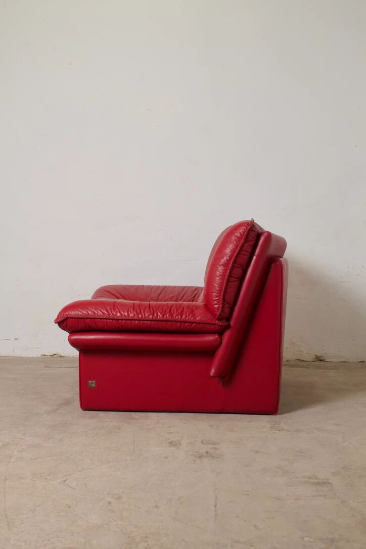 Vintage leather armchair "Ambassador", Nicoletti Salotti, Italy, 1980