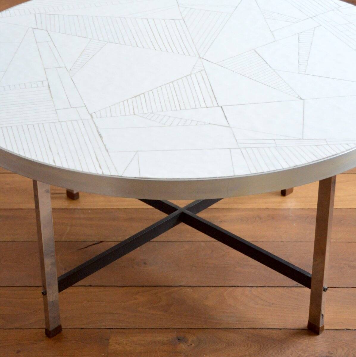 Round coffee table by Berthold Müller – Oerlinghausen / Germany