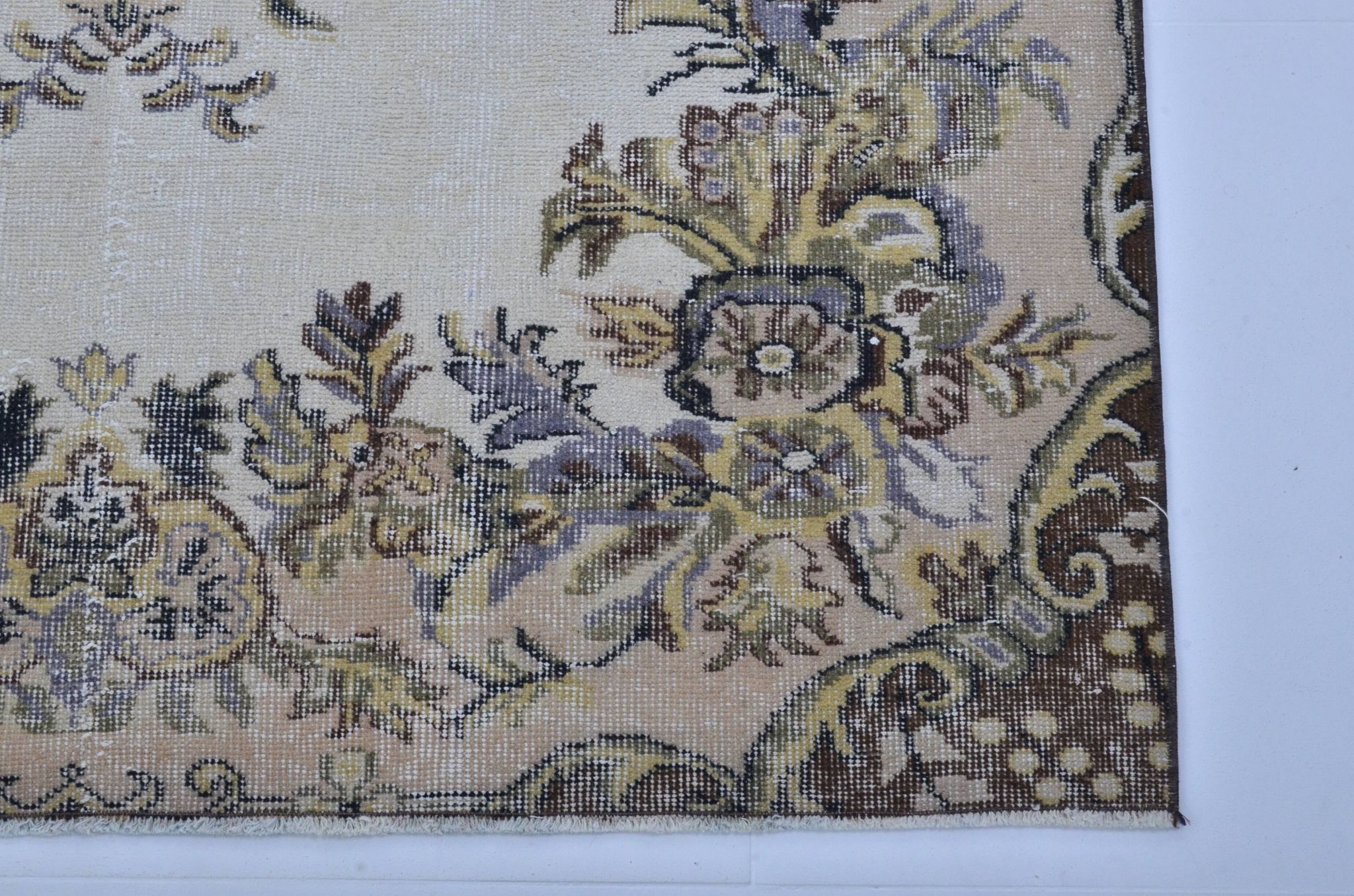 Oushak Turkish Vintage Rug sku 3100