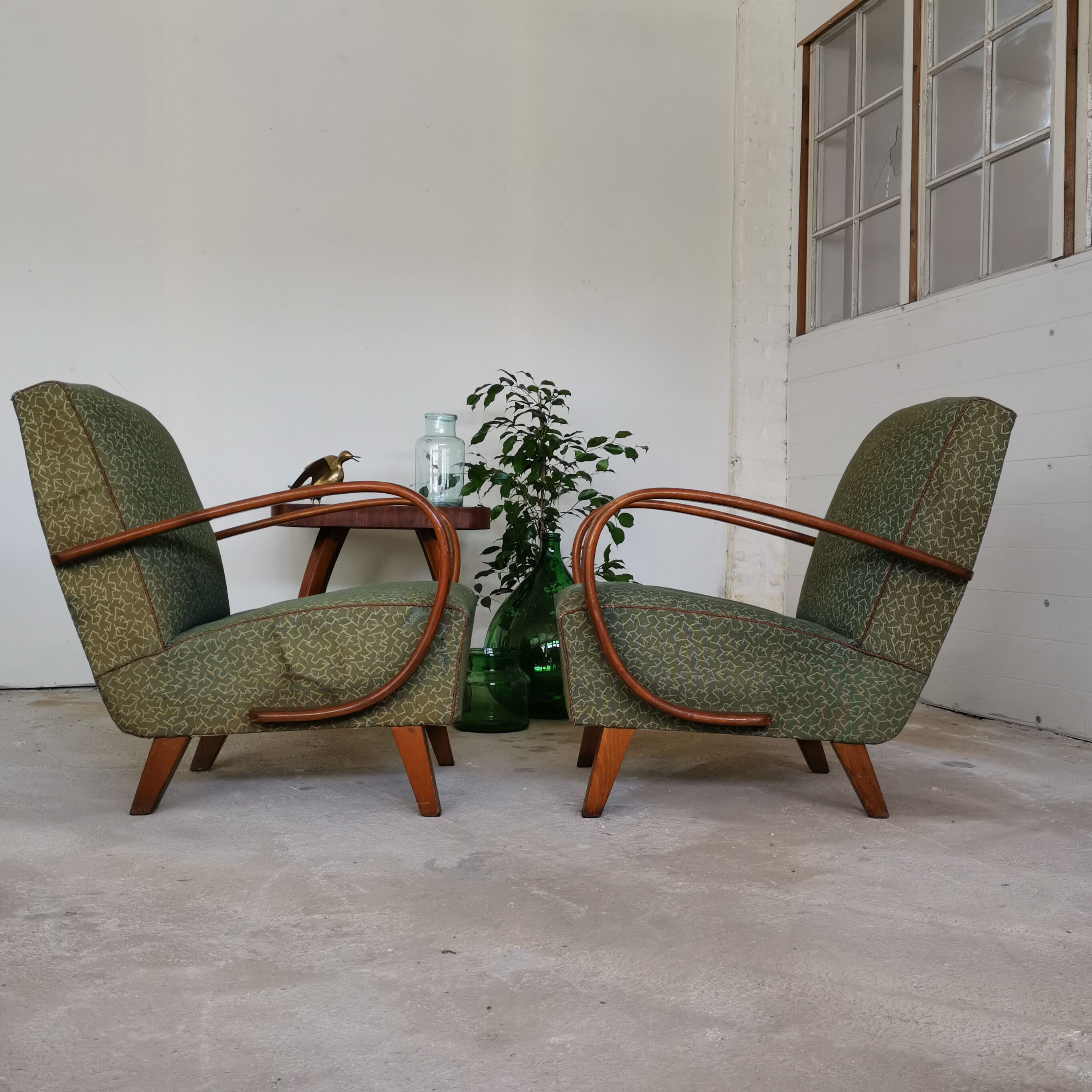 Pair of armchairs H72 by Jindrich Halabala for Ton - Thonet