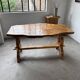 Table artisanale en orme massif, art populaire