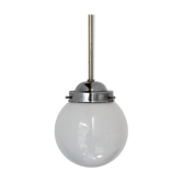 Suspension boule opaline blanche