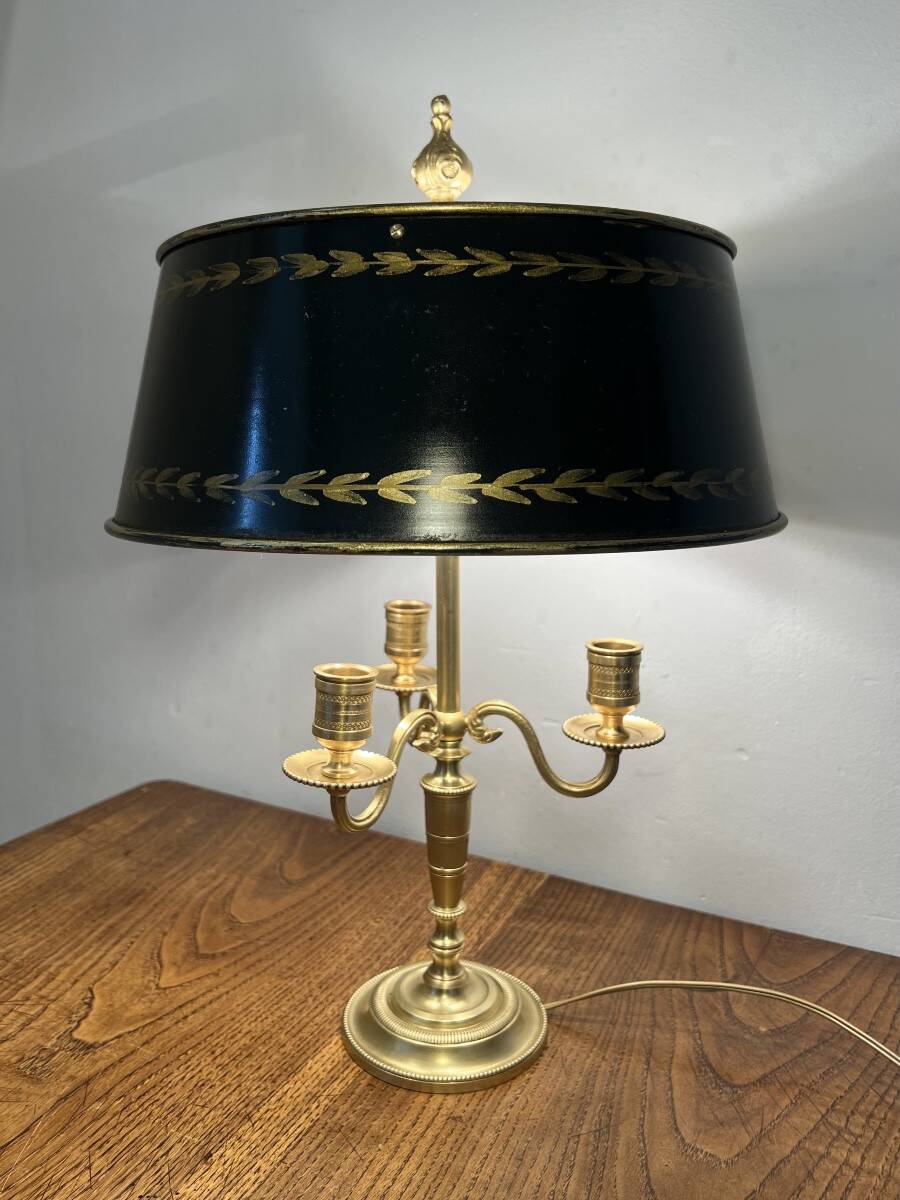 Bedside lamp