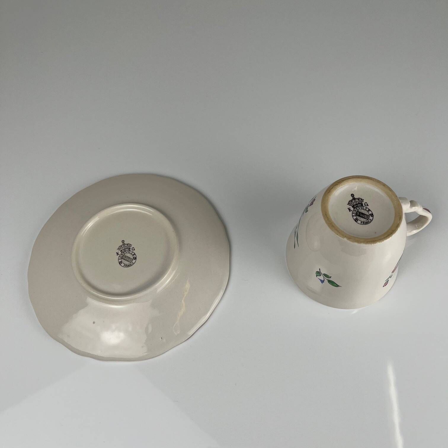 Set of 5 KG Luneville cups + saucers – Réverbère model