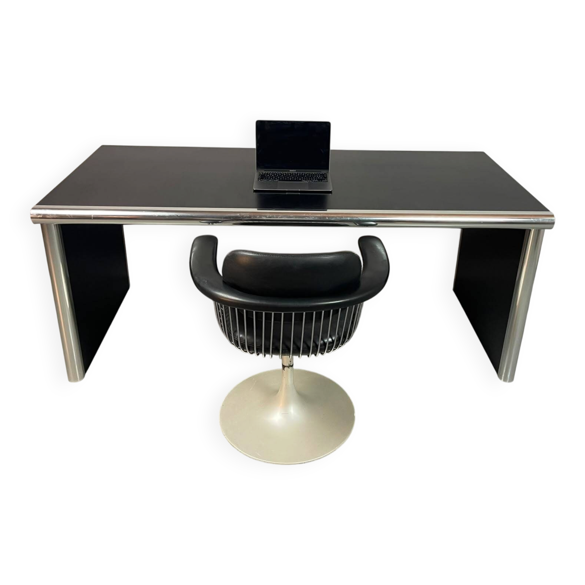 BIG Executive Design Desk by Guido Faleschini for i4 Mariani. Italy, 1970s.