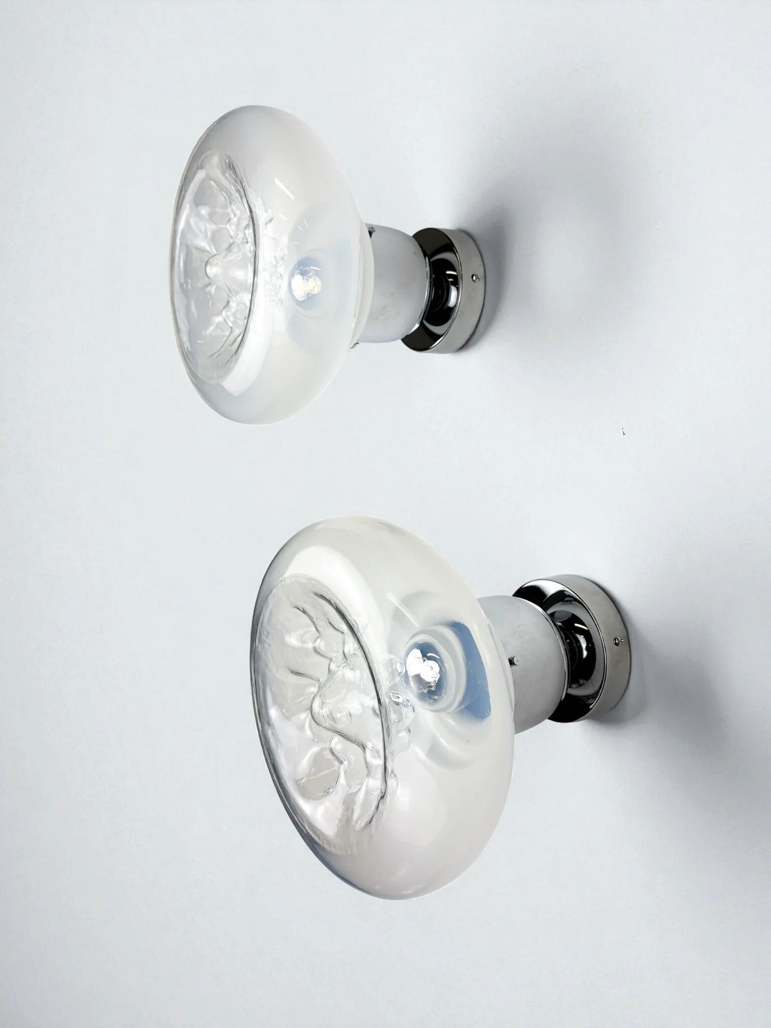 Pair of Toni Zuccheri wall lights, Murano handblown glass, Italy, 1970s