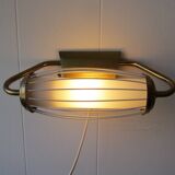 Scandinavian wall lamp in glass and brass