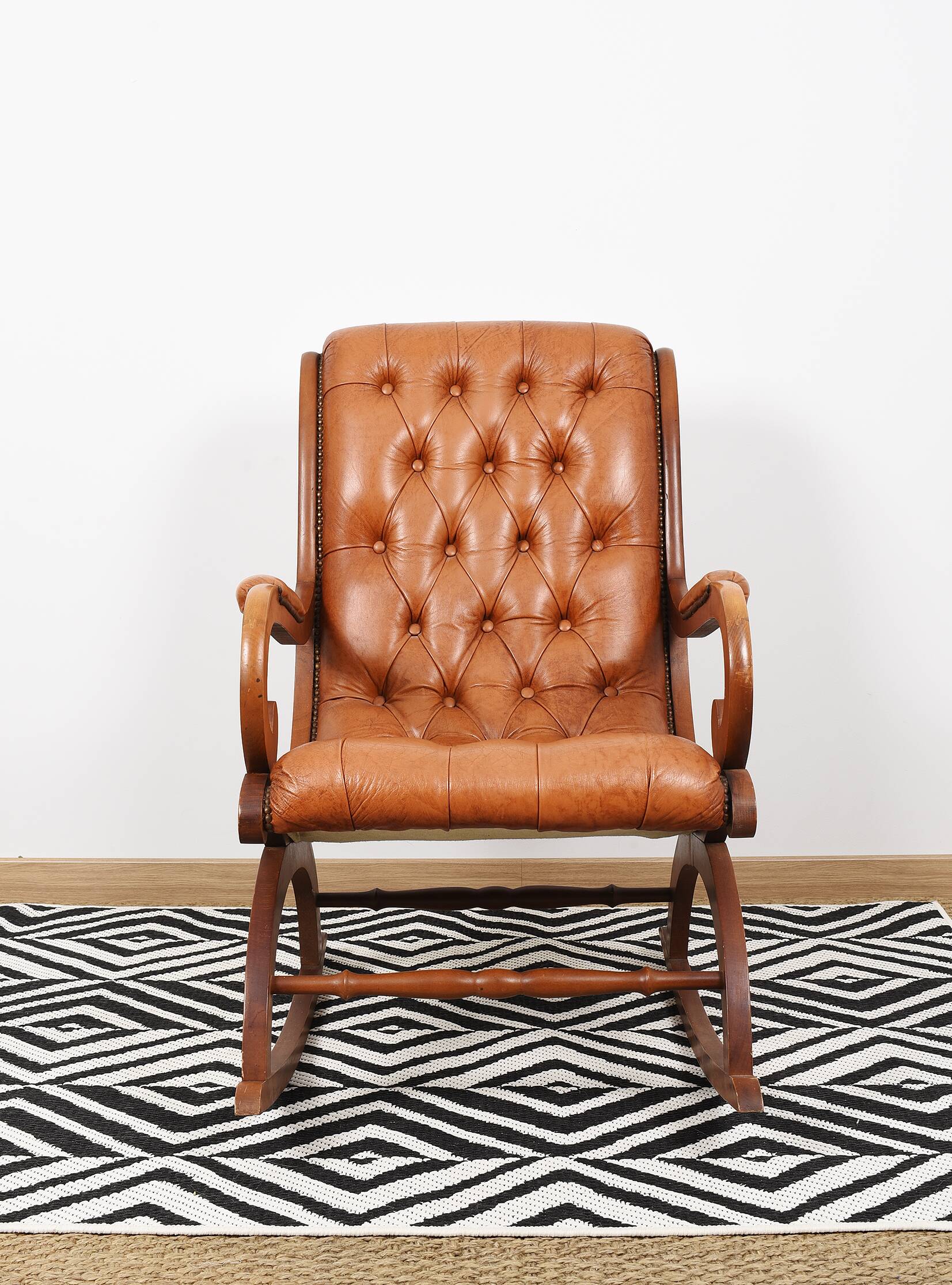 Rocking chair, Chesterfield style
